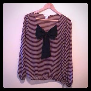 Pretty Bow Blouse